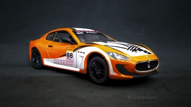 Illustration for article titled Hour Rule: Kinsmart Maserati Gran Turismo MC Stradale